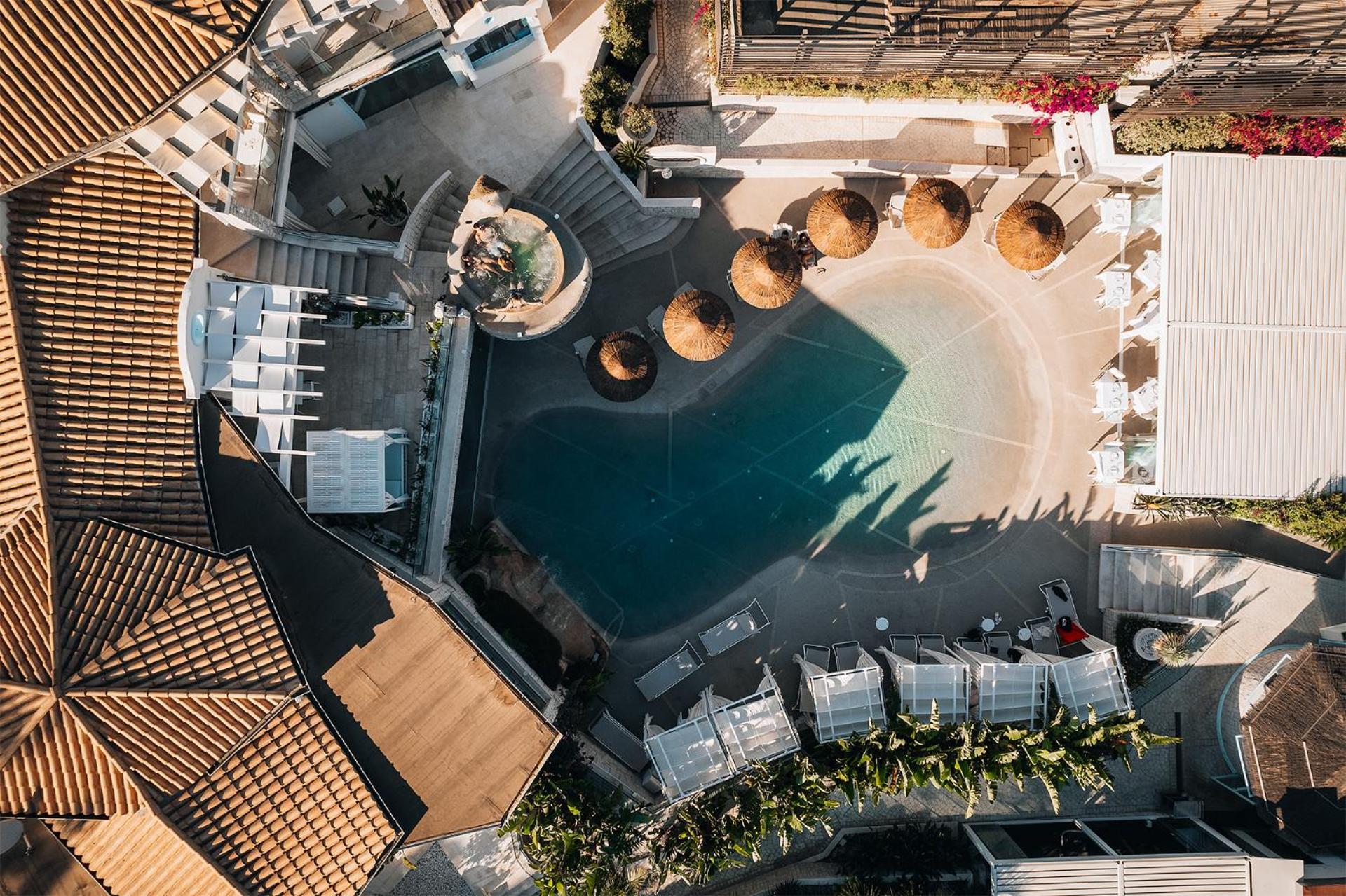 Hotel Oasi Blu Sardinia Santa Margherita di Pula Exterior foto