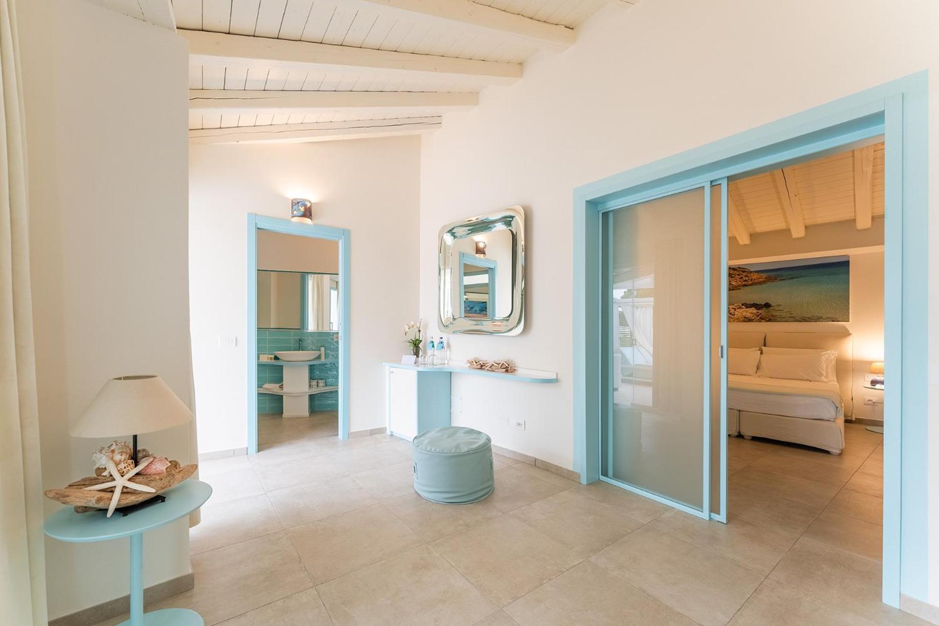 Hotel Oasi Blu Sardinia Santa Margherita di Pula Exterior foto