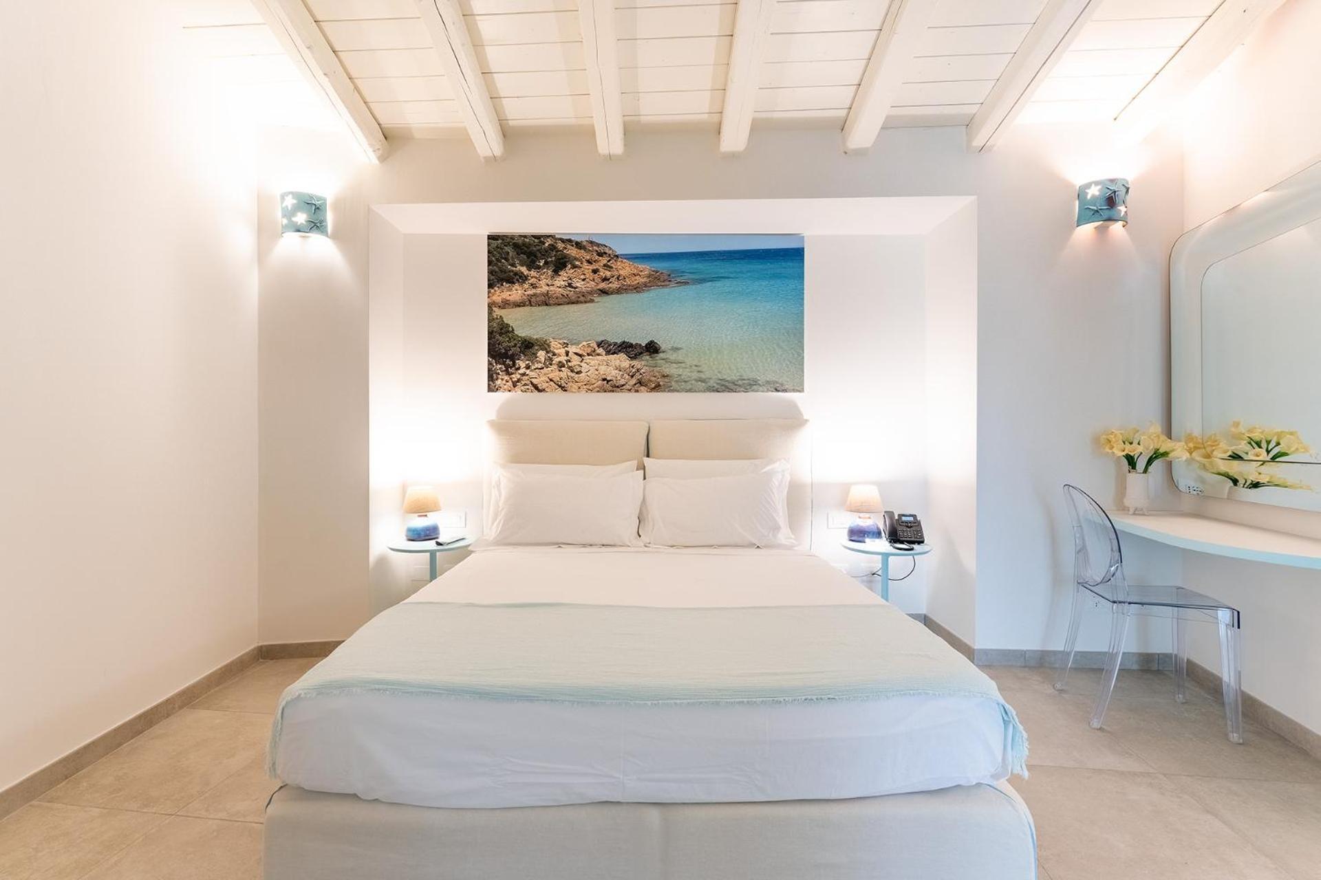 Hotel Oasi Blu Sardinia Santa Margherita di Pula Exterior foto